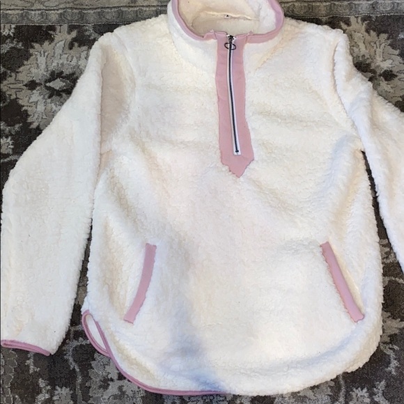 NWOT Fleece pullover half zip Sherpa look. - Picture 7 of 8